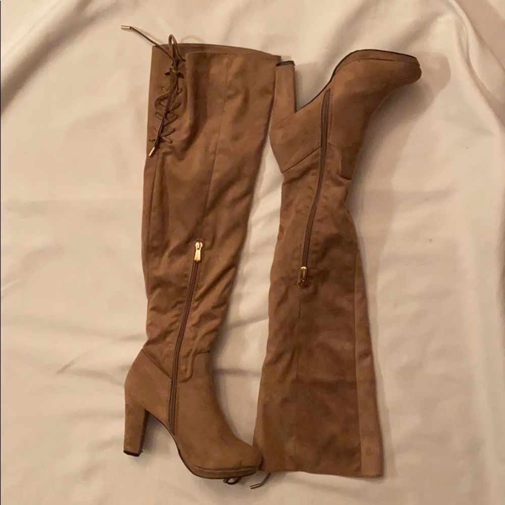 CHIC SUEDE OVER THE KNEE BOOTS⭐️⭐️⭐️⭐️⭐️ - Picture 4 of 14